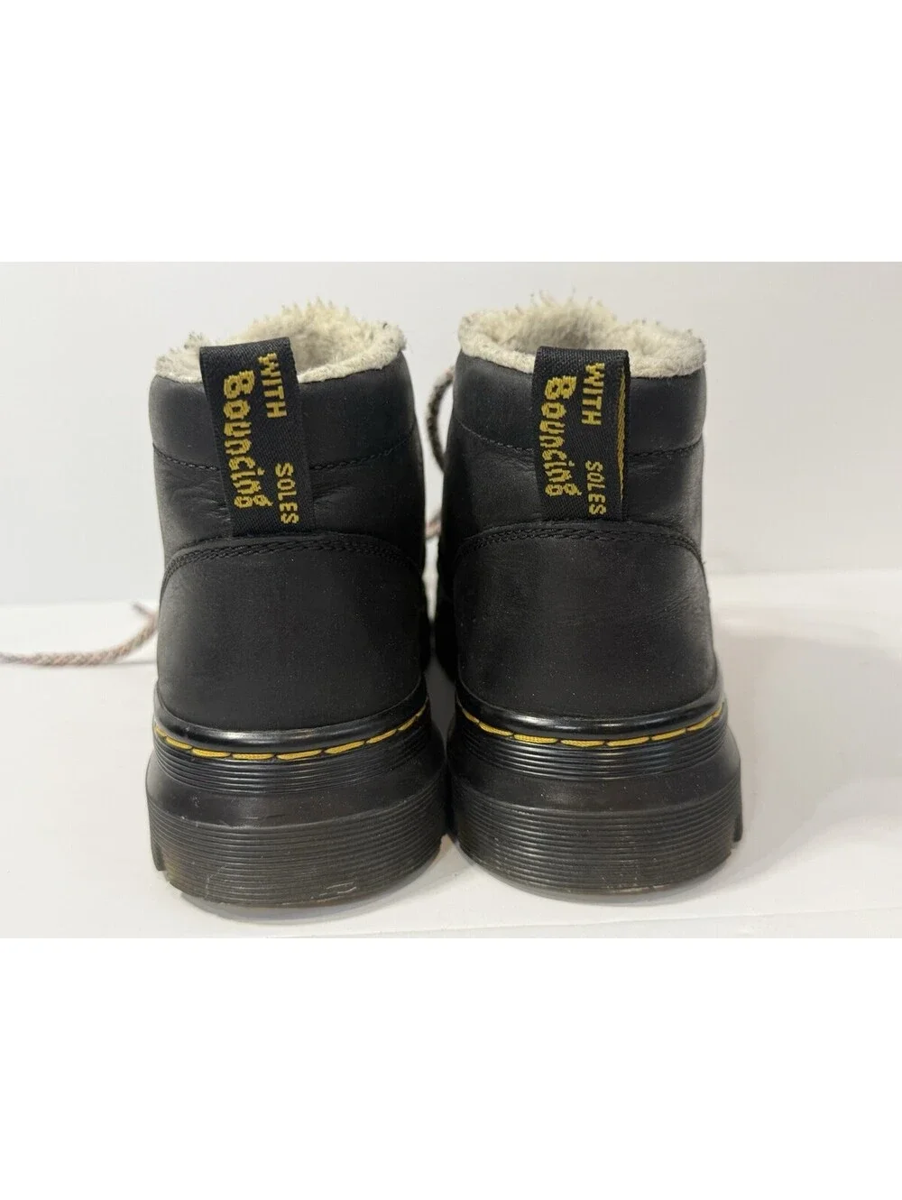 Dr. Martens Bonny Womens 6 EU 37 Fleece Lined Black Leather Lace Up Boot